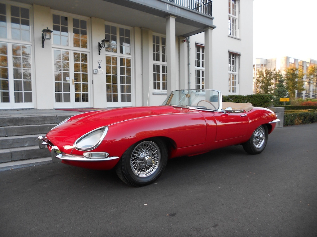 1966-jaguar-e-type-xke-3.8--series-1-ots-lhd-red-beige-tan-convertible-sport-car